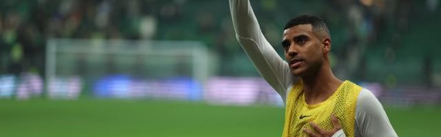 天天盈球即时比分直播-国足名单解析：大换血迎生死战 寻“枪”没有意外