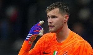 意媒：J-马丁内斯会有机会出场但需证明自己，否则国米会买新门将