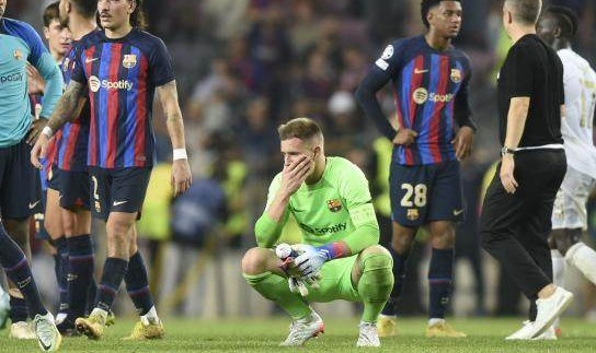 巴萨，又一场被淘汰后发生的伤口撒盐式悲剧