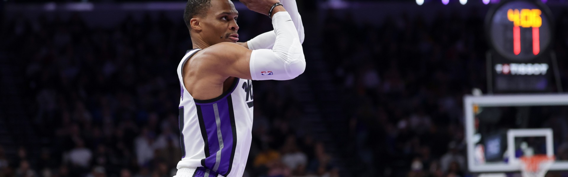 天天赢球-威少近3战场均砍22.3分8助攻 三分球23中12 命中率52.2%